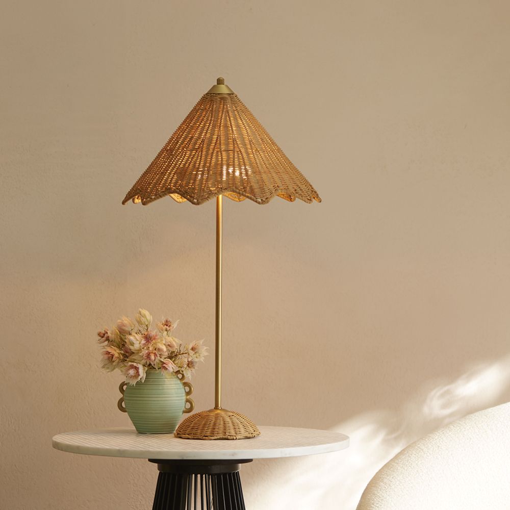 DC49018 Parasol Lamp Natural Rattan, Antique Brass