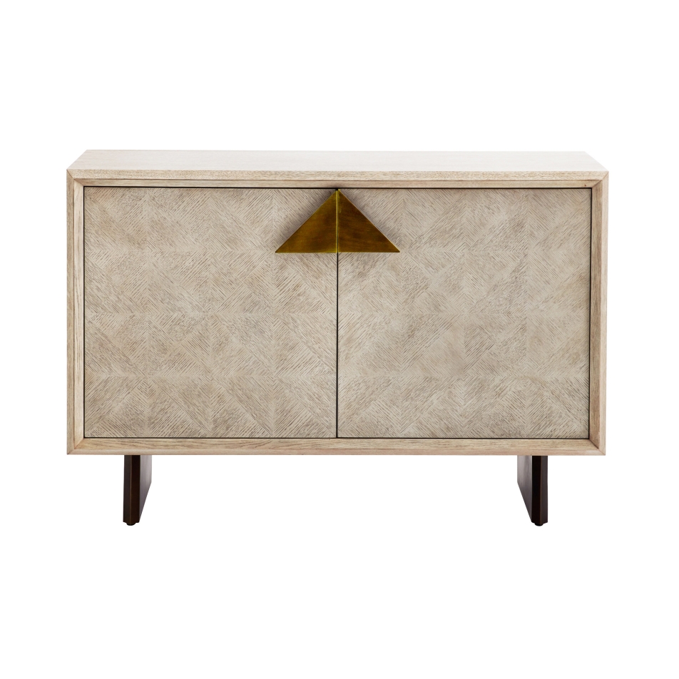 Naomi Cabinet