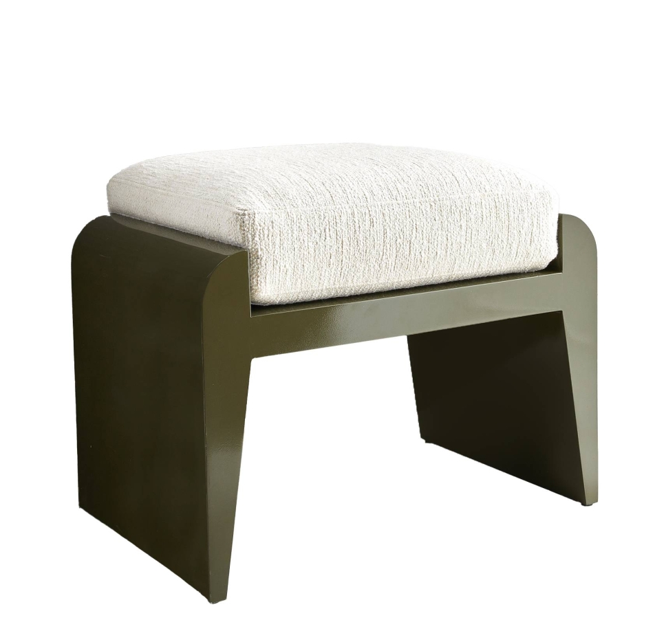 Alanna Ottoman