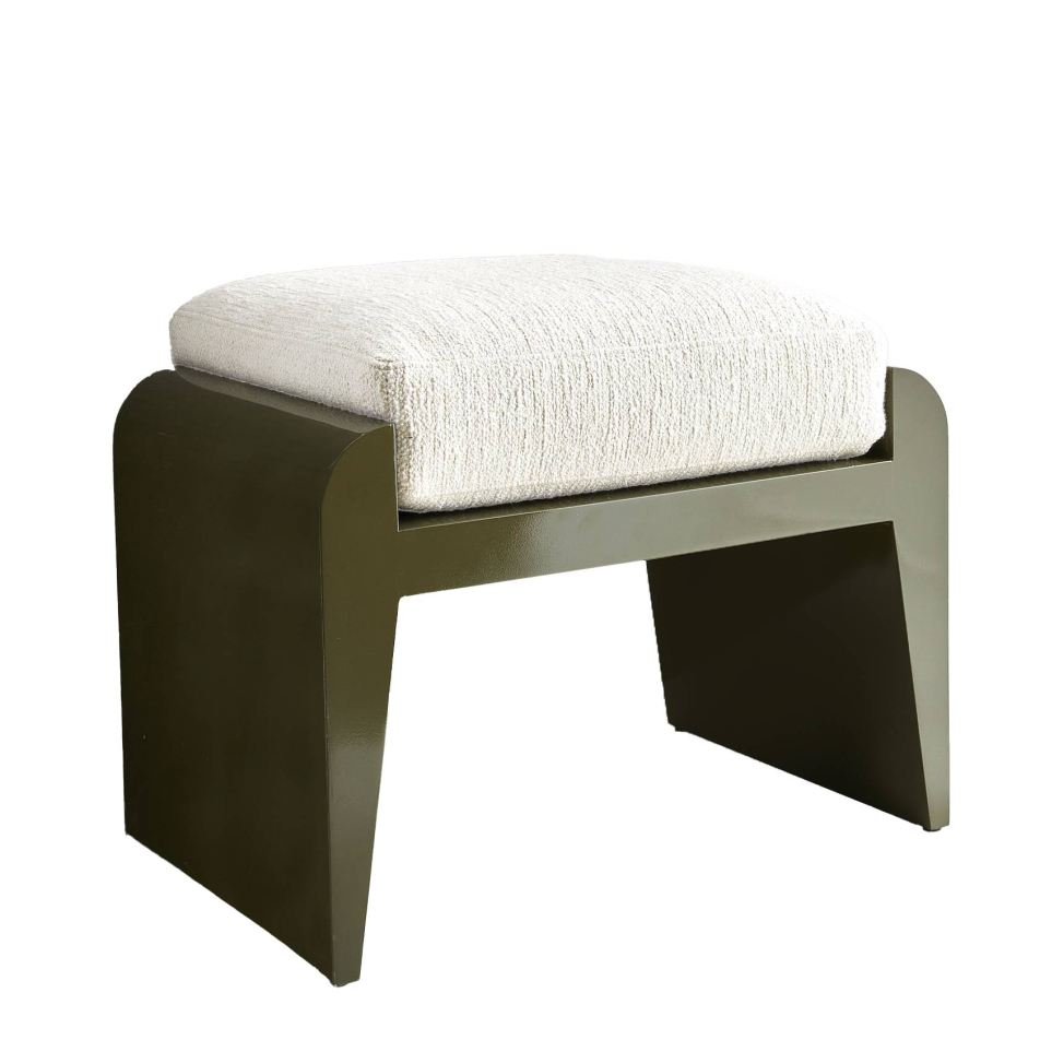 Alanna Ottoman