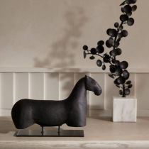 ASC06 Vanderlinde Sculpture Enviormental View  2