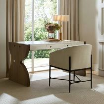 FKS08 Myra Desk Enviormental View 1