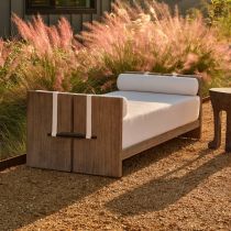 FTS02 Dominic Outdoor Daybed Enviormental View 1