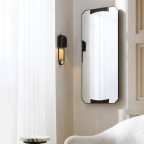 WMI83 Kris Rectangular Mirror Enviormental View 1