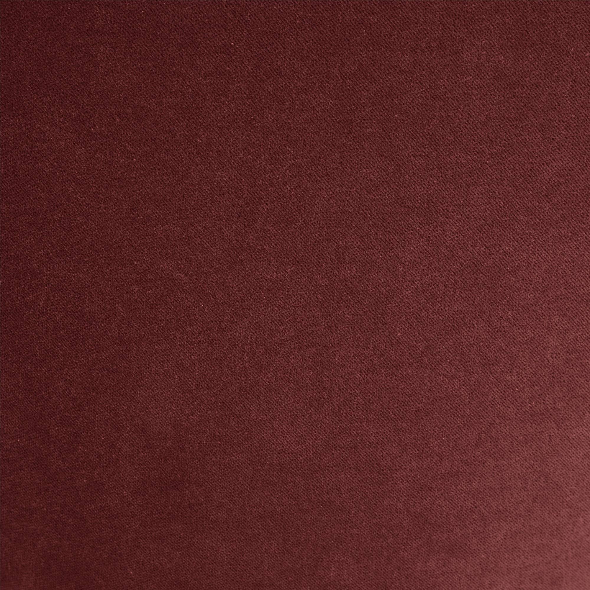 Merlot Wells Performance Velvet