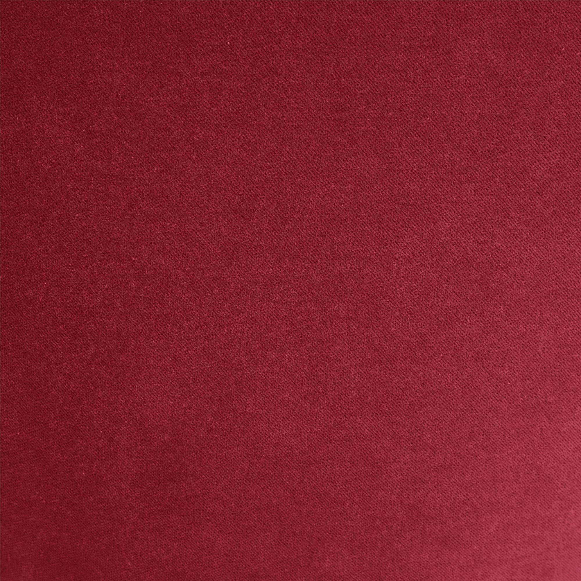 Ruby Wells Performance Velvet
