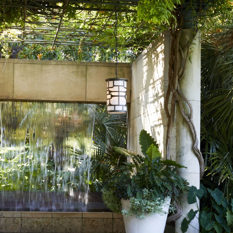 Shani Outdoor Pendant