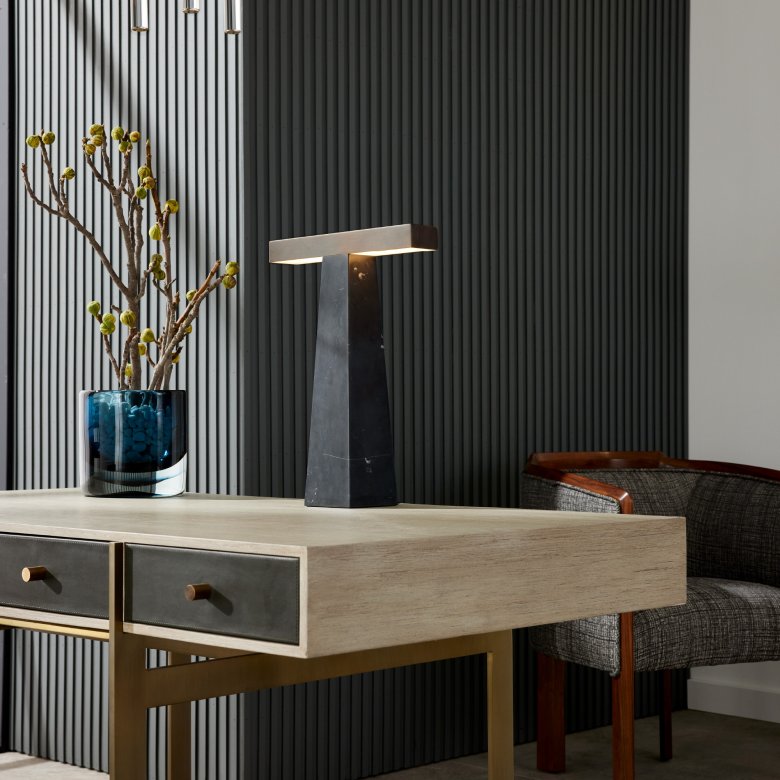 Obsert Desk Lamp