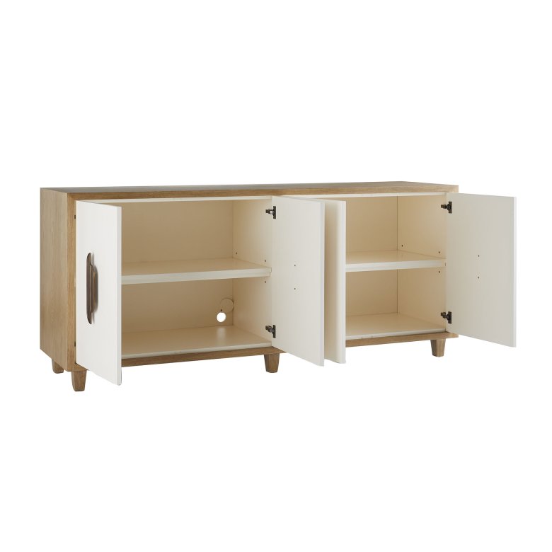 Kianna Credenza