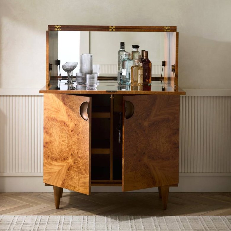 Manhattan Cocktail Cabinet
