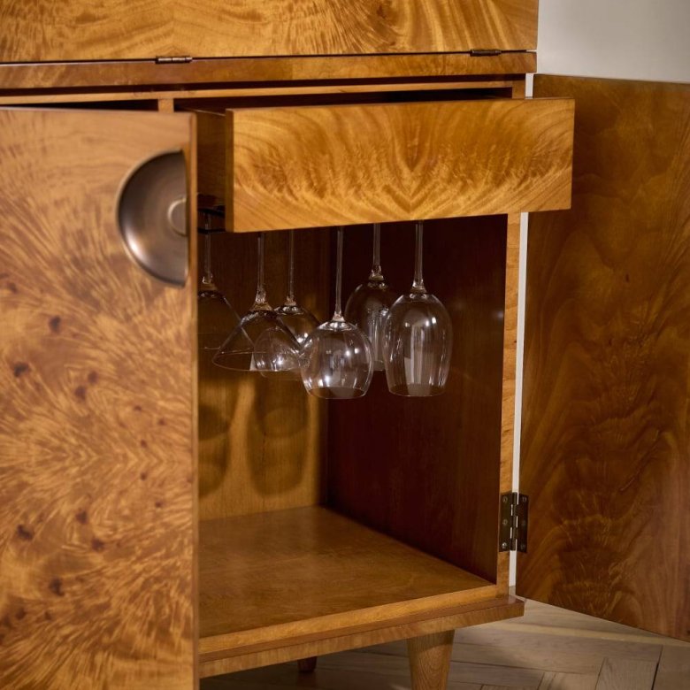 Manhattan Cocktail Cabinet