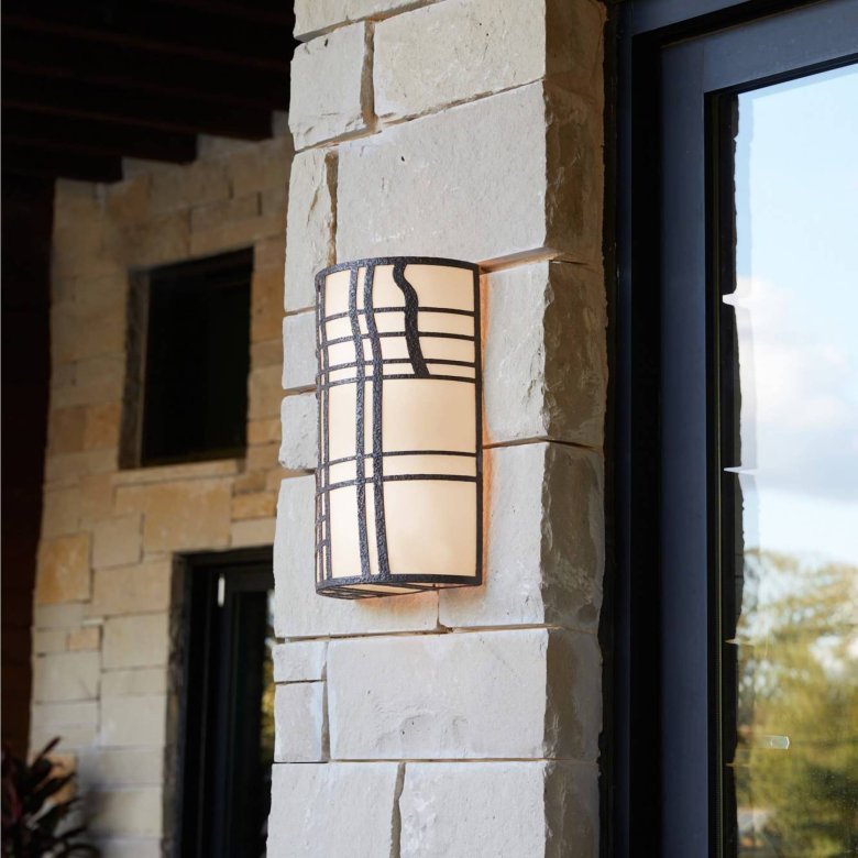 Elmwood Outdoor Wall Sconce