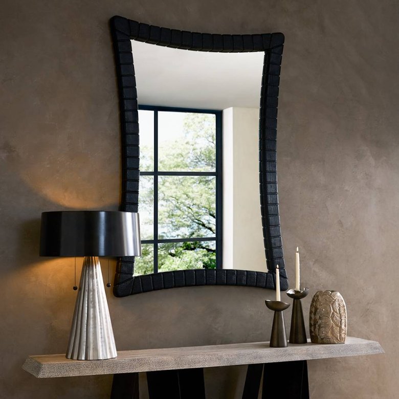 Levant Mirror
