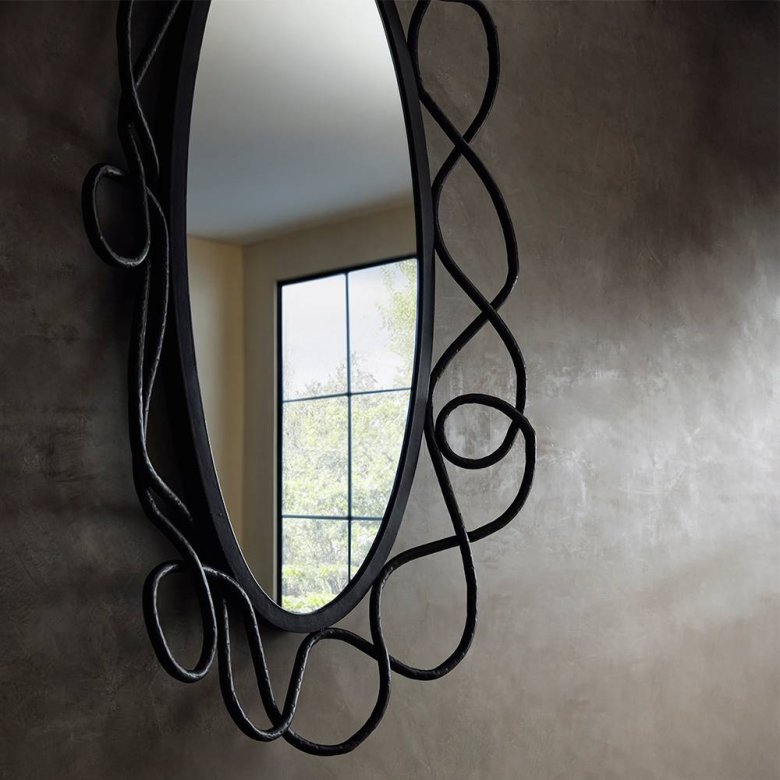 Linnea Mirror