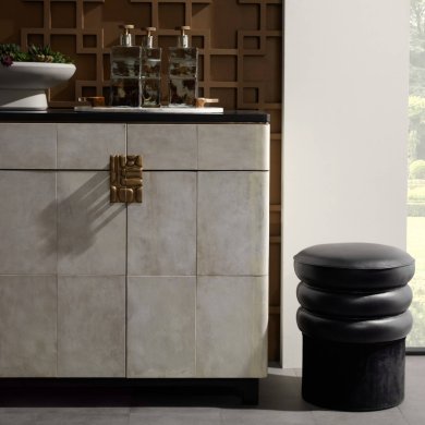 Braelyn Credenza