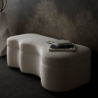 Shoal Bench, Right