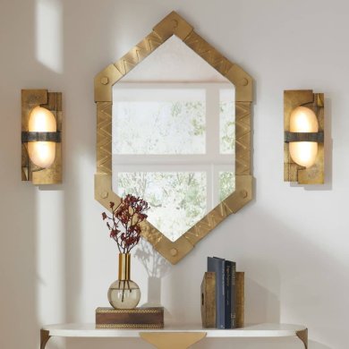 Holt Mirror