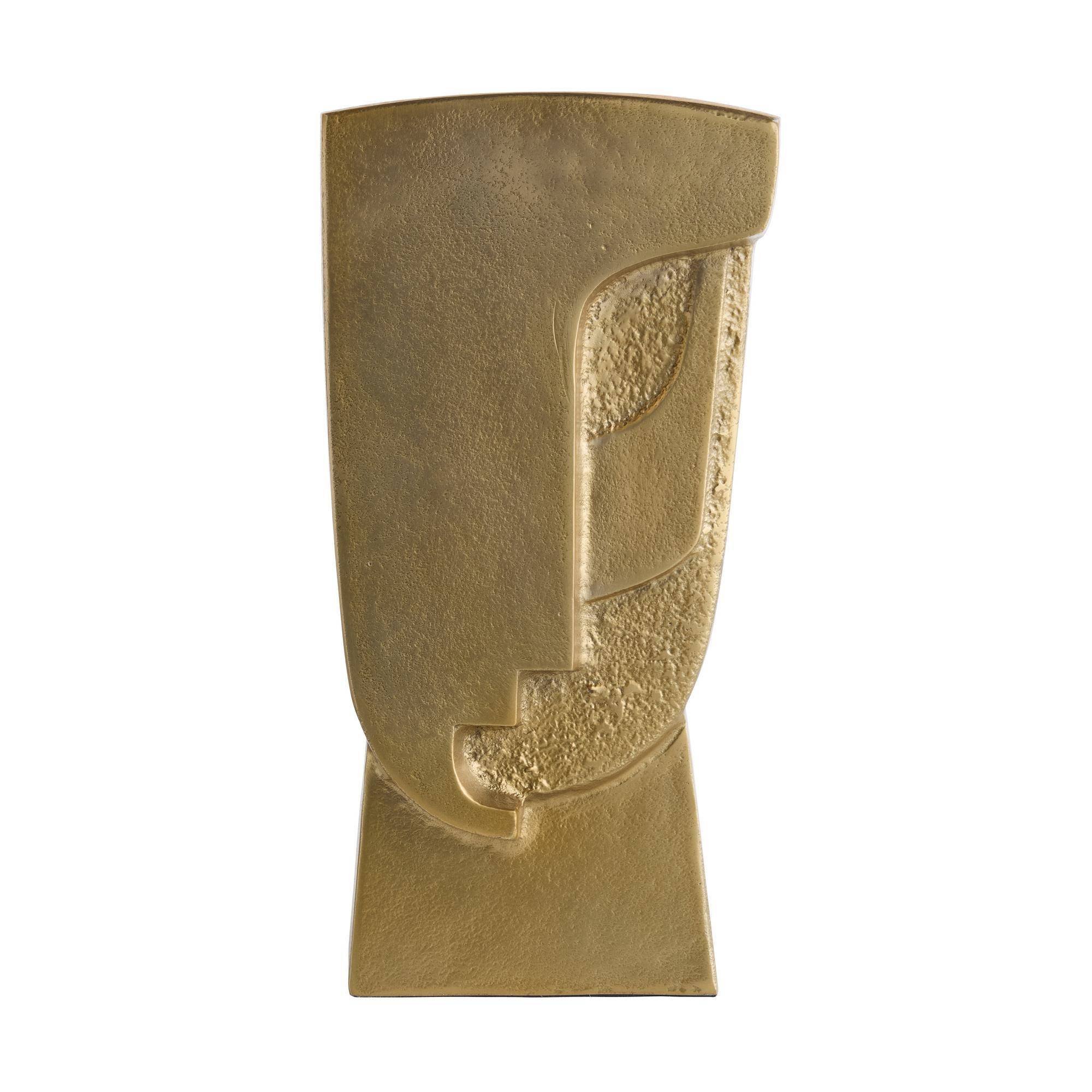 Liam Sculpture