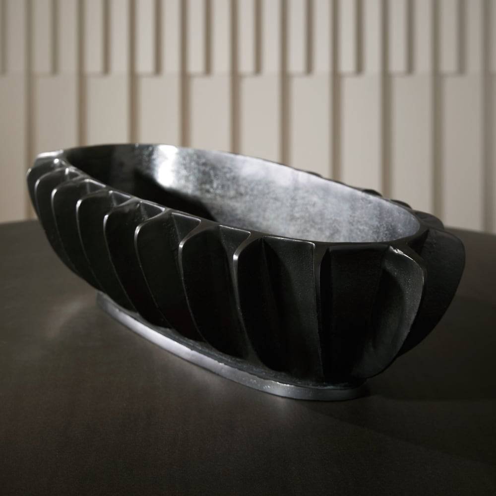 Renzo Centerpiece